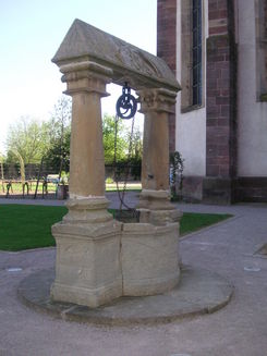jardin du clo�tre - puits
